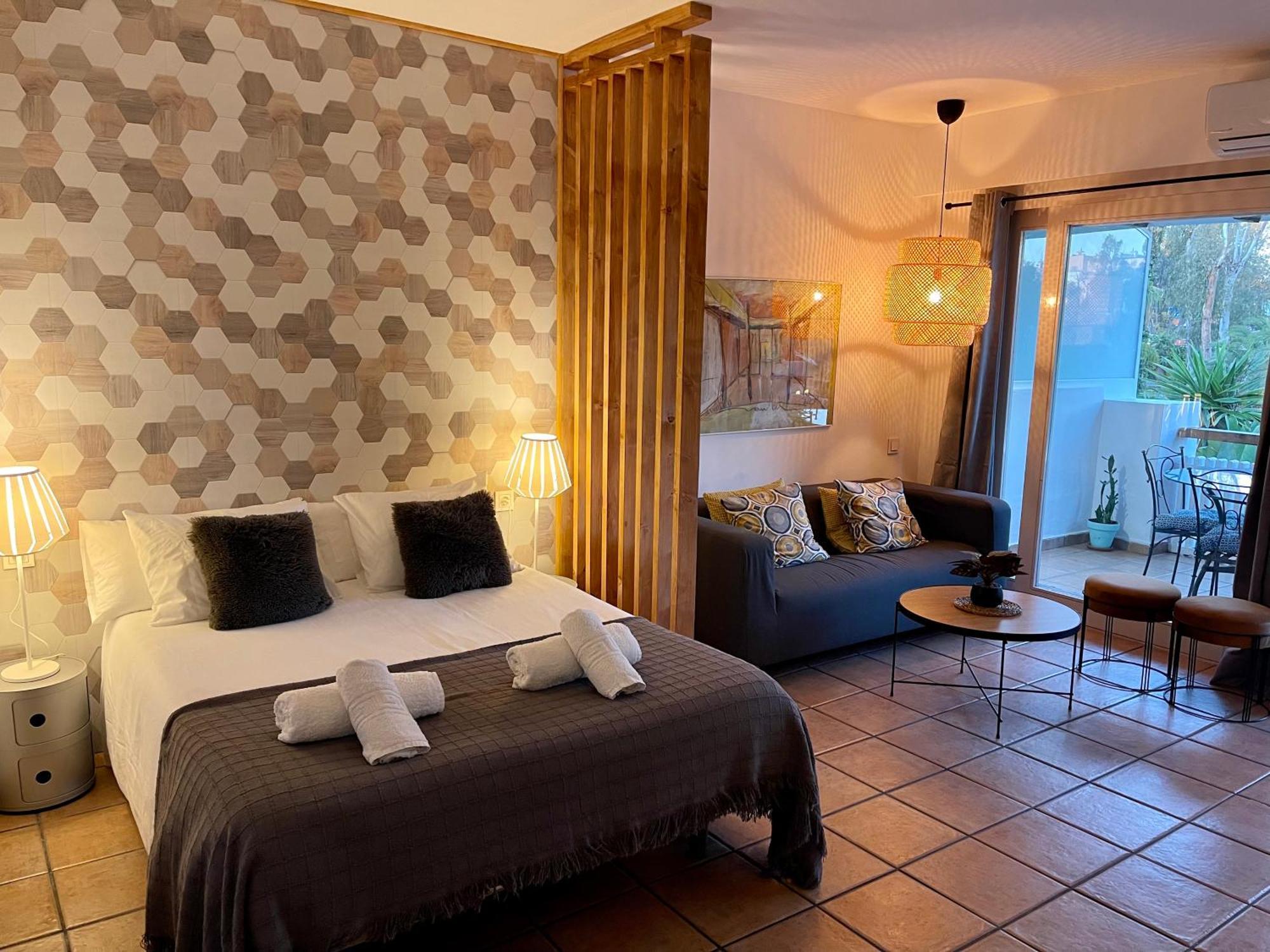 Puerto Banus Pol Suite Y Hada Suite Марбелья Экстерьер фото